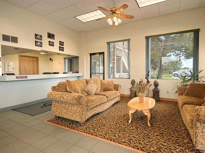 Days Inn By Wyndham Richland Esterno foto